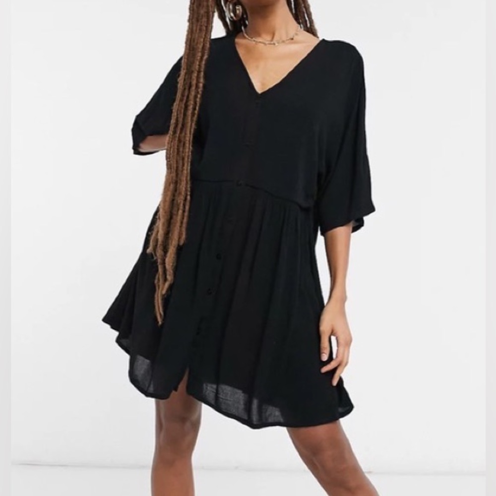 In The Style Button Down Dress in Size 8
